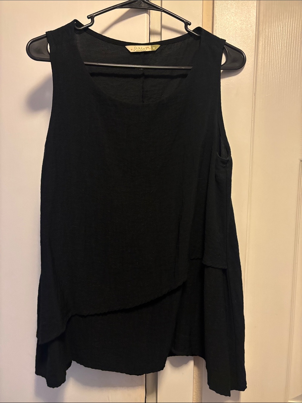 Classic Black Sleeveless Rayon Linen Feel Layered Top